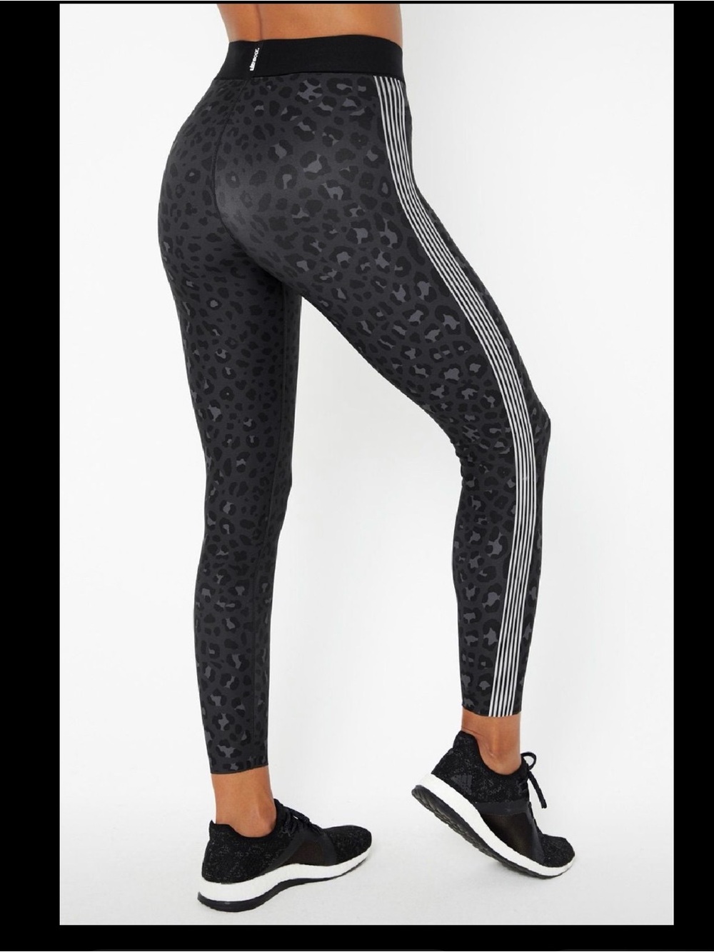 ULTRACOR Amina Six Stripe Legging, XSMALL